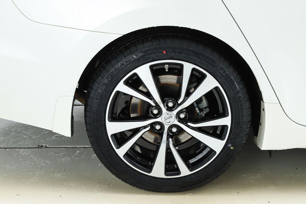 used 2018 Nissan Maxima car, priced at $17,663