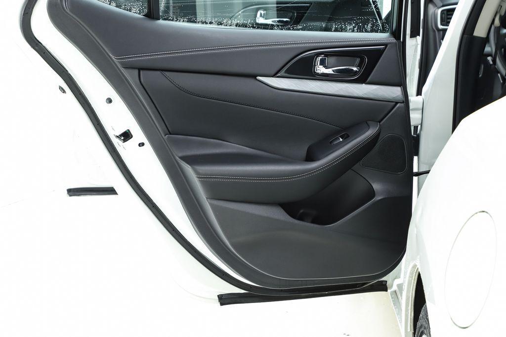 used 2018 Nissan Maxima car, priced at $17,663