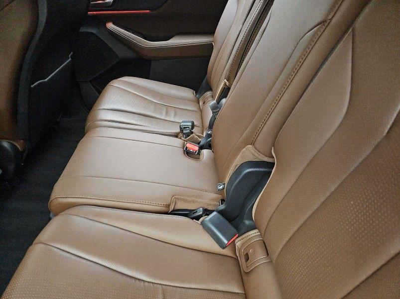used 2023 Acura MDX car, priced at $49,316