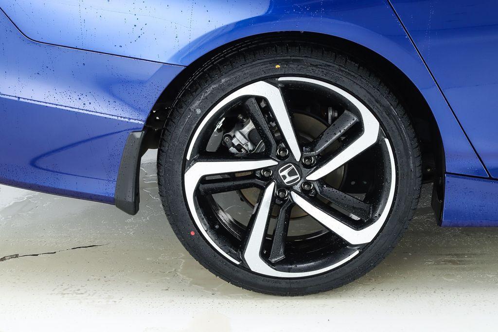 used 2022 Honda Accord Hybrid car, priced at $25,977