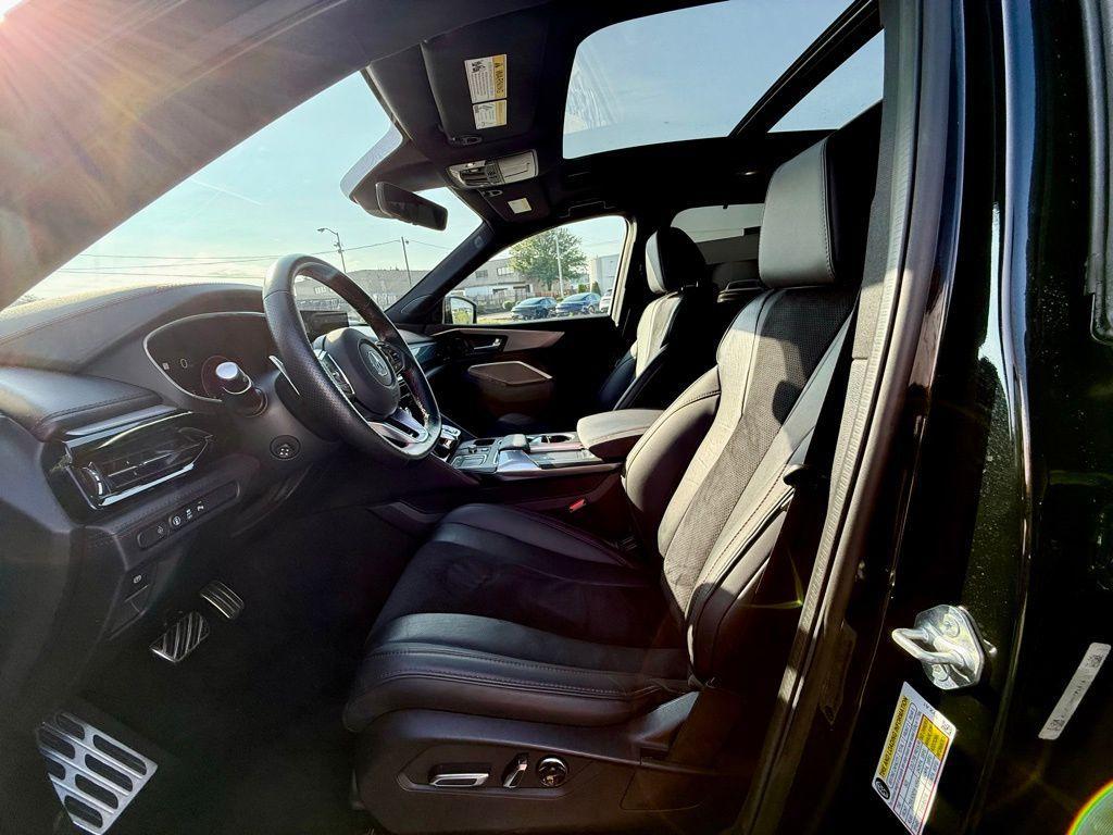 used 2023 Acura MDX car, priced at $46,777