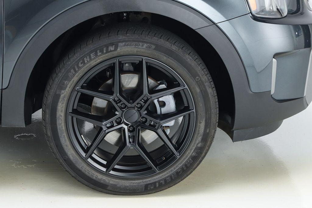 used 2023 Kia Telluride car, priced at $38,419