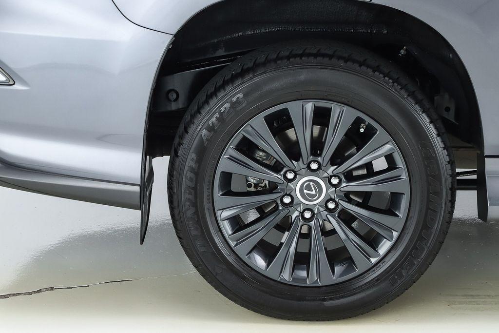used 2023 Lexus GX 460 car, priced at $62,881