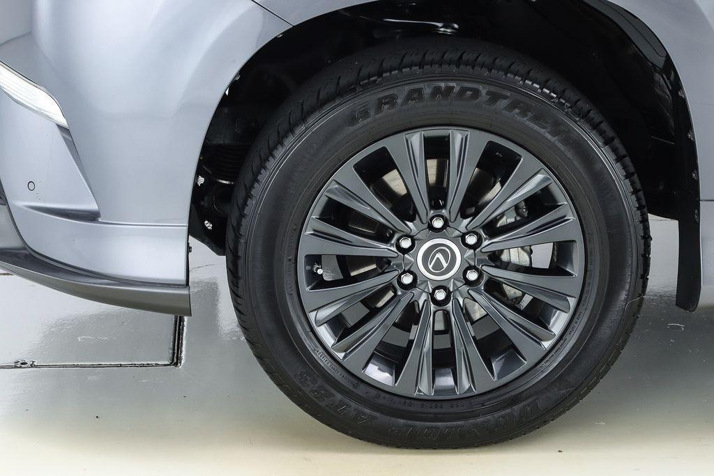 used 2023 Lexus GX 460 car, priced at $62,881