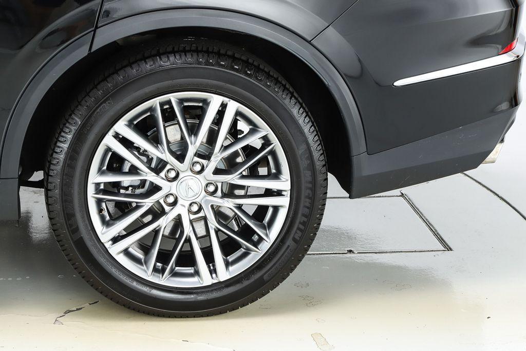used 2022 Acura MDX car, priced at $45,377