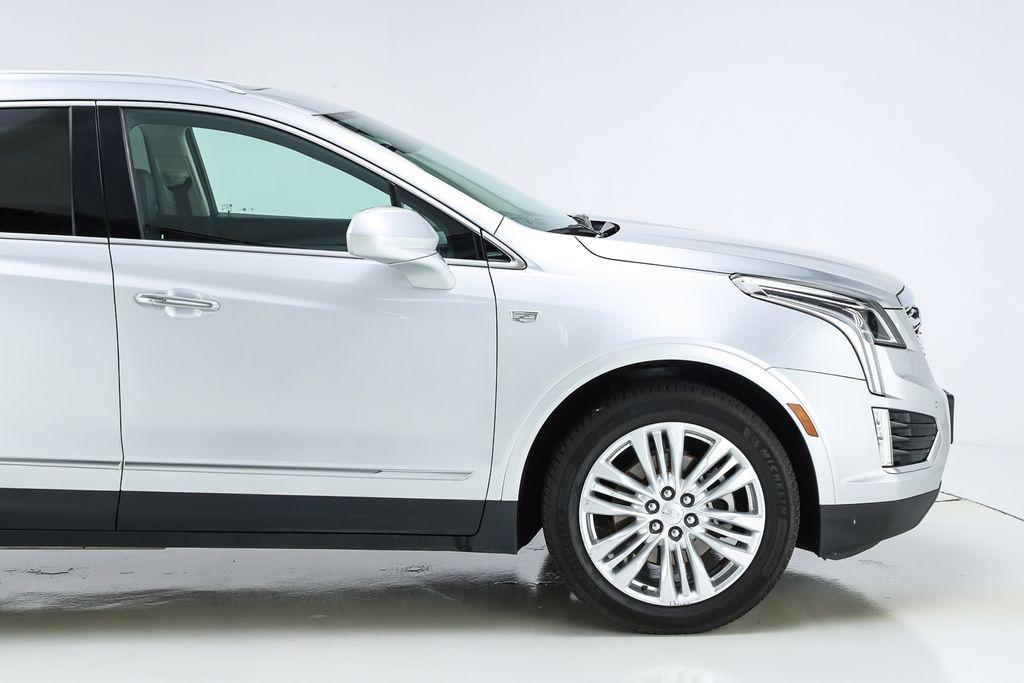 used 2018 Cadillac XT5 car, priced at $13,888