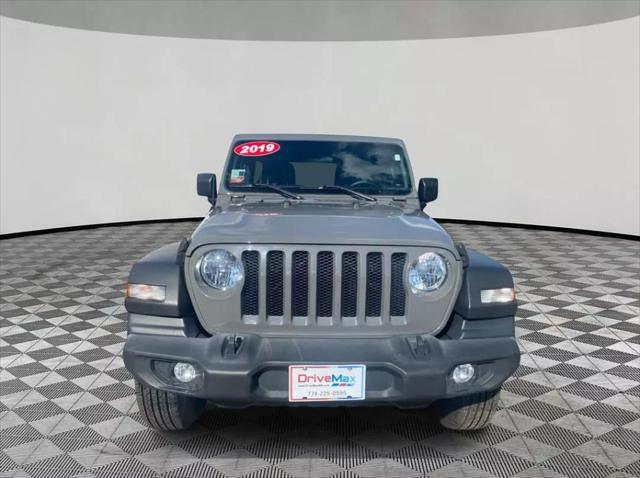 used 2019 Jeep Wrangler Unlimited car, priced at $17,499