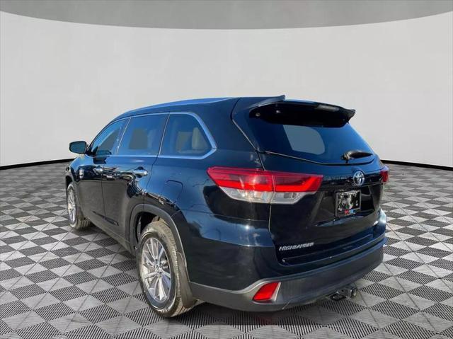 used 2018 Toyota Highlander car, priced at $23,799