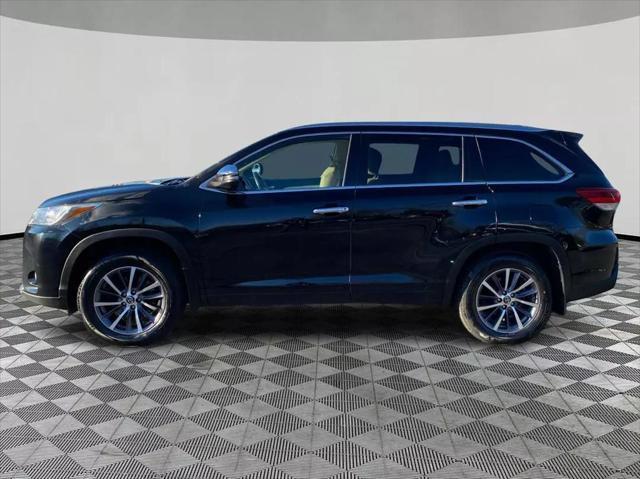 used 2018 Toyota Highlander car, priced at $23,799