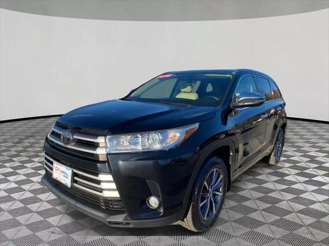 used 2018 Toyota Highlander car, priced at $23,799