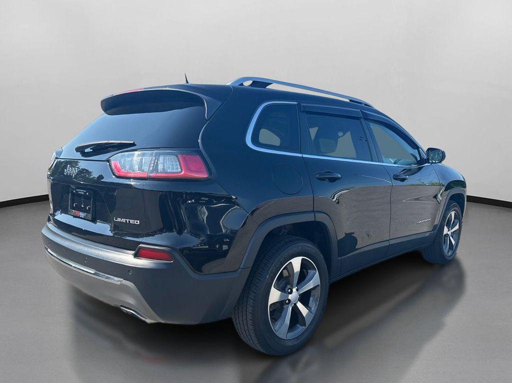 used 2019 Jeep Cherokee car, priced at $16,499