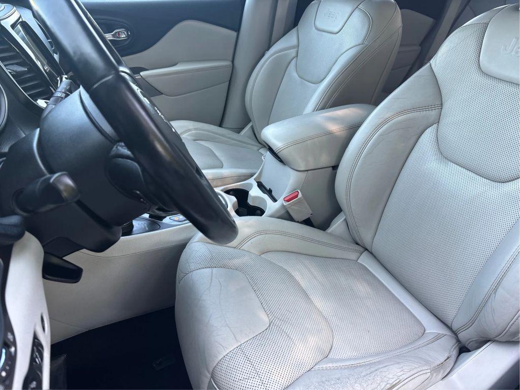 used 2019 Jeep Cherokee car, priced at $16,499