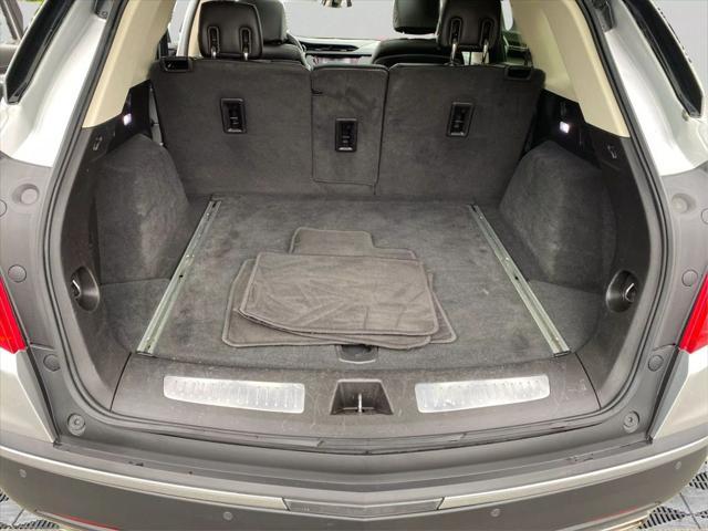 used 2019 Cadillac XT5 car, priced at $19,799