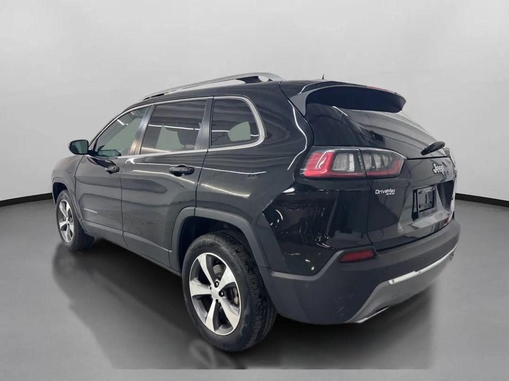 used 2021 Jeep Cherokee car, priced at $20,199