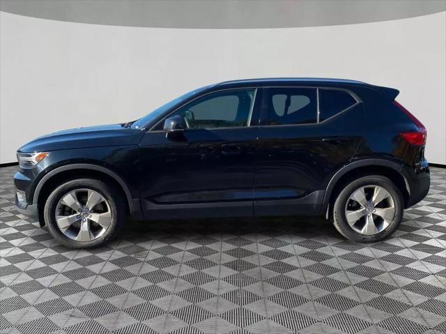 used 2020 Volvo XC40 car, priced at $18,999