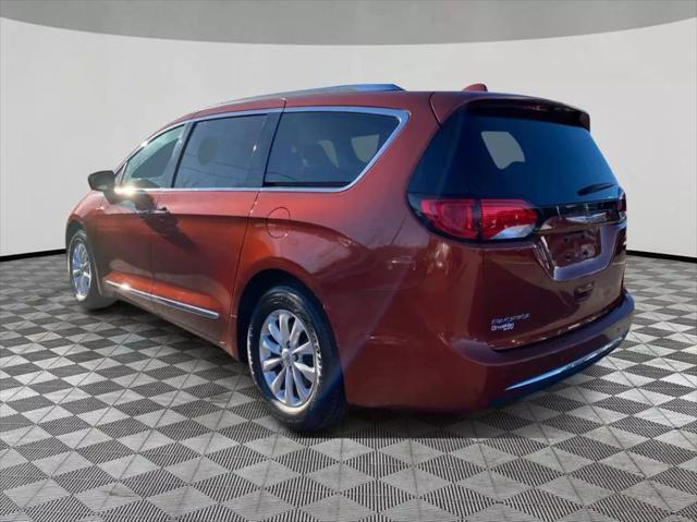 used 2018 Chrysler Pacifica car, priced at $13,499