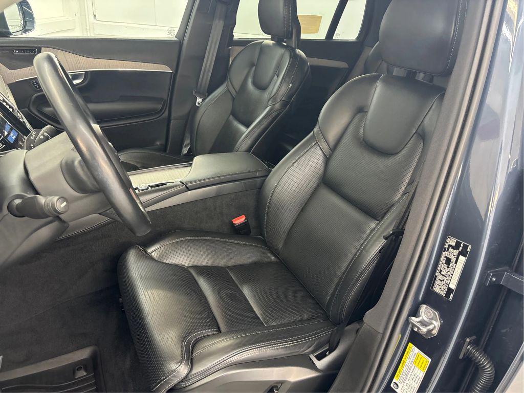 used 2021 Volvo XC90 car, priced at $27,599