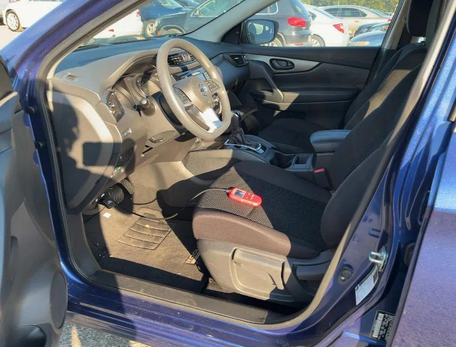 used 2022 Nissan Rogue Sport car, priced at $19,599