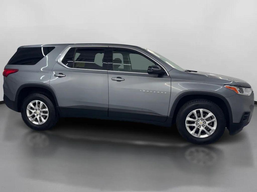 used 2019 Chevrolet Traverse car, priced at $13,999