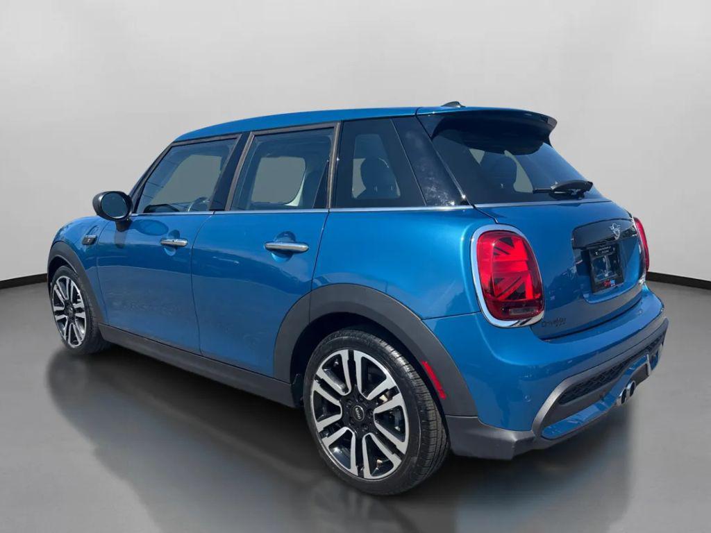 used 2022 MINI Hardtop car, priced at $23,199