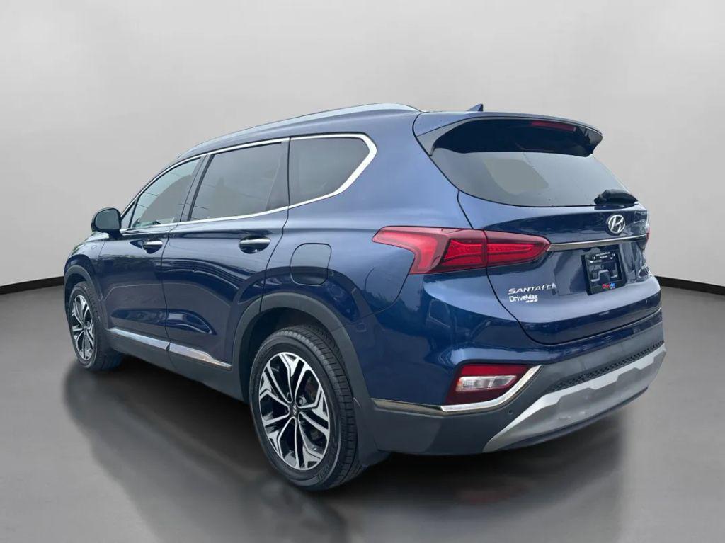 used 2020 Hyundai Santa Fe car, priced at $17,499