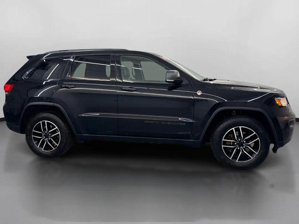 used 2020 Jeep Grand Cherokee car, priced at $22,499