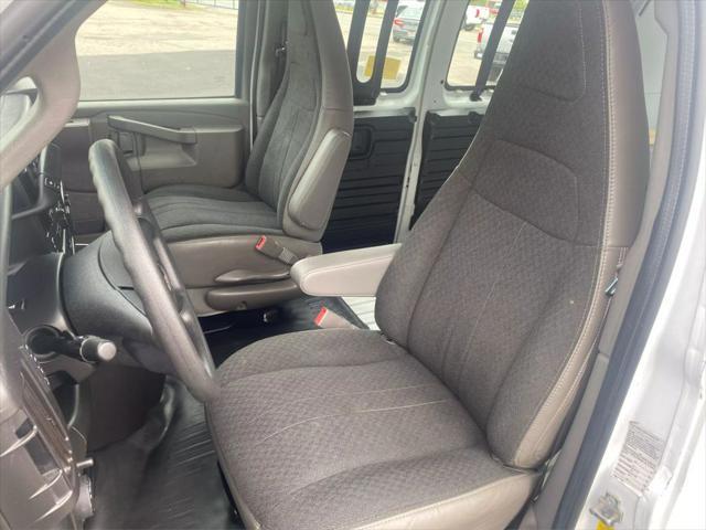 used 2022 GMC Savana 2500 car, priced at $28,999