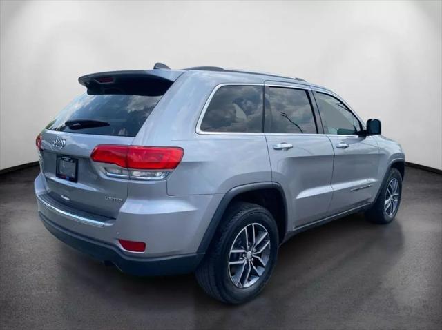 used 2017 Jeep Grand Cherokee car, priced at $14,699