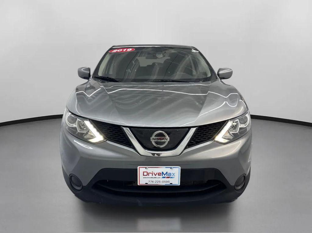 used 2019 Nissan Rogue Sport car, priced at $11,799