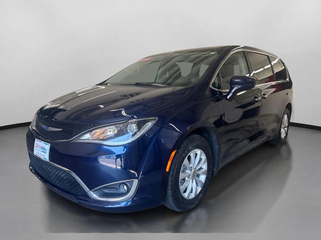 used 2018 Chrysler Pacifica car, priced at $12,749