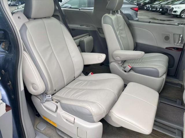used 2013 Toyota Sienna car