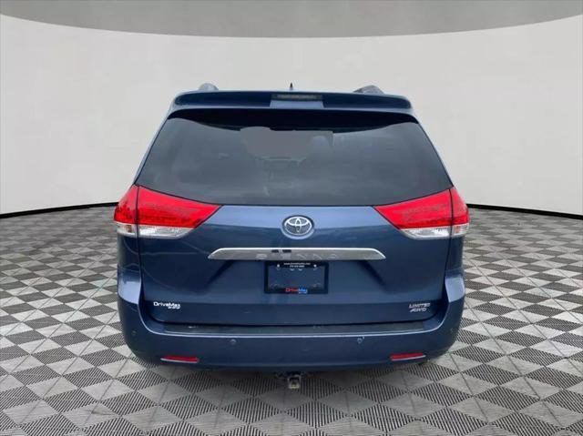 used 2013 Toyota Sienna car