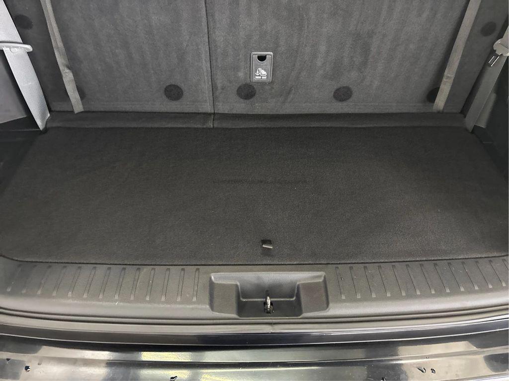 used 2020 Toyota Highlander car, priced at $26,699