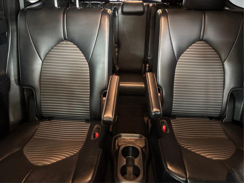 used 2021 Toyota Highlander car, priced at $30,999