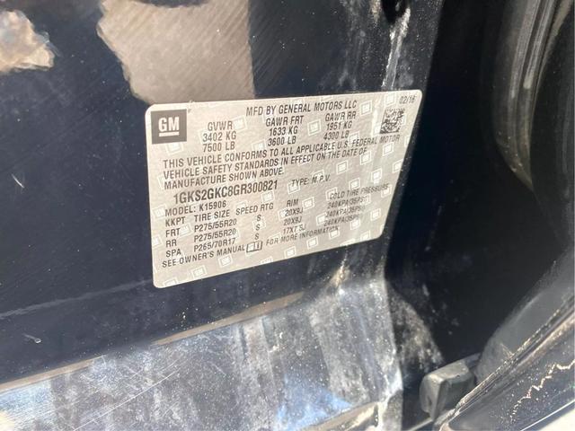 used 2016 GMC Yukon XL car, priced at $25,699