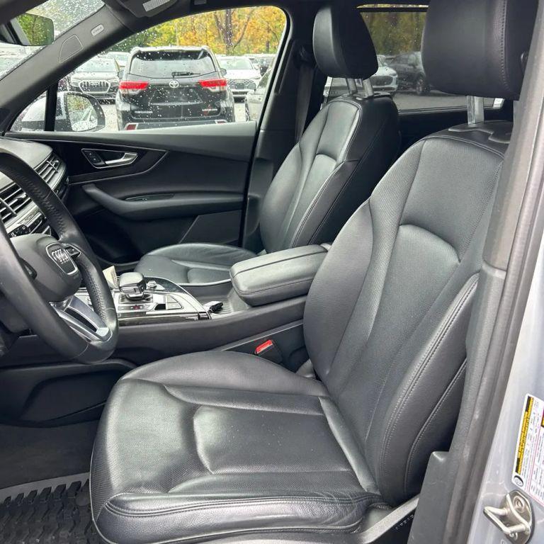 used 2018 Audi Q7 car, priced at $18,899