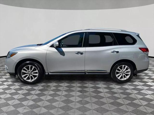 used 2015 Nissan Pathfinder car, priced at $6,899