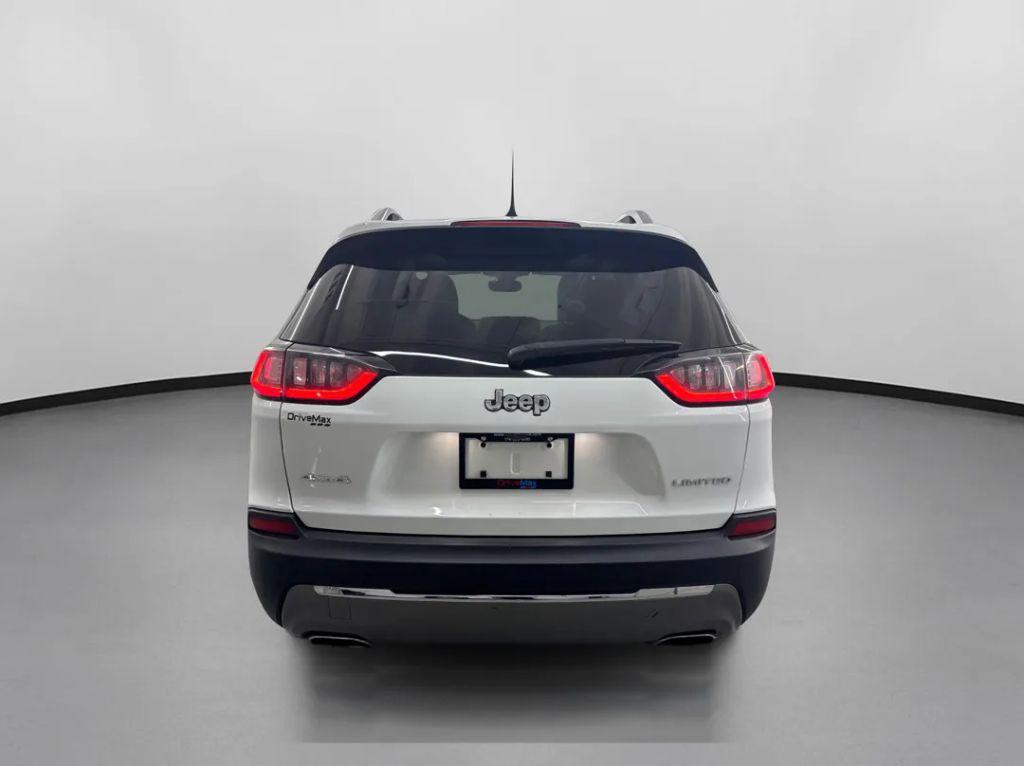 used 2019 Jeep Cherokee car, priced at $15,399