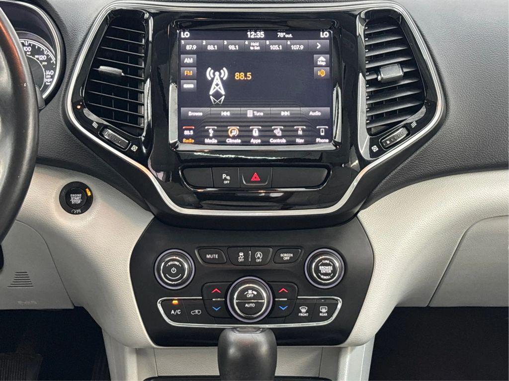 used 2019 Jeep Cherokee car, priced at $15,399