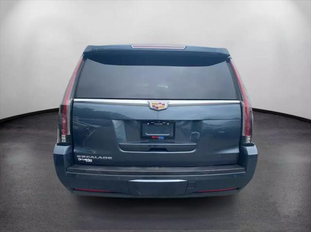 used 2019 Cadillac Escalade ESV car, priced at $30,799