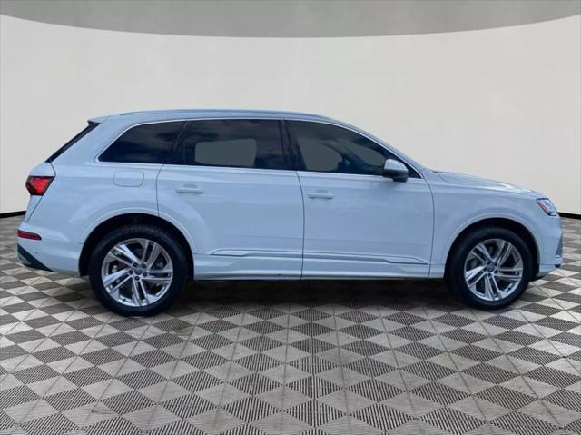 used 2020 Audi Q7 car, priced at $27,199