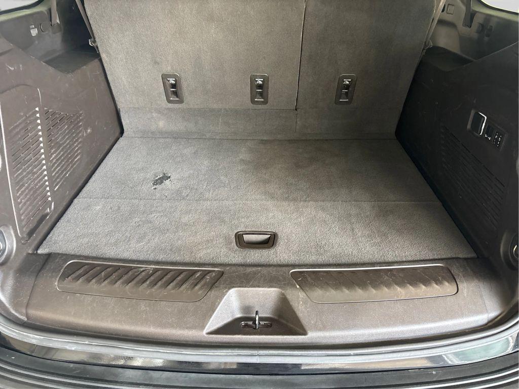 used 2021 Chevrolet Suburban car, priced at $38,999