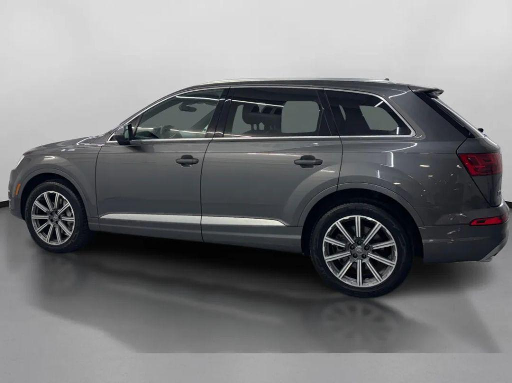 used 2019 Audi Q7 car, priced at $16,749