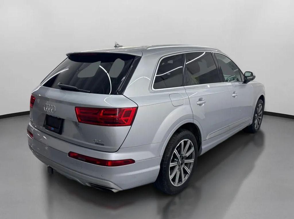 used 2017 Audi Q7 car, priced at $17,899