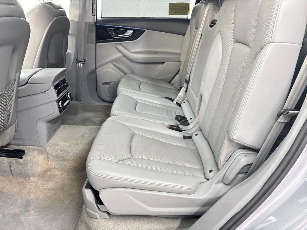 used 2017 Audi Q7 car, priced at $17,899