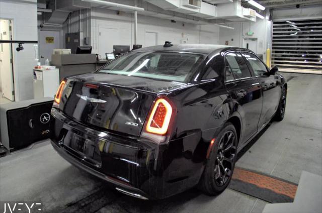 used 2019 Chrysler 300 car, priced at $18,999