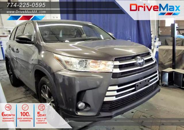 used 2018 Toyota Highlander car, priced at $21,499