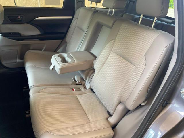 used 2018 Toyota Highlander car, priced at $20,799