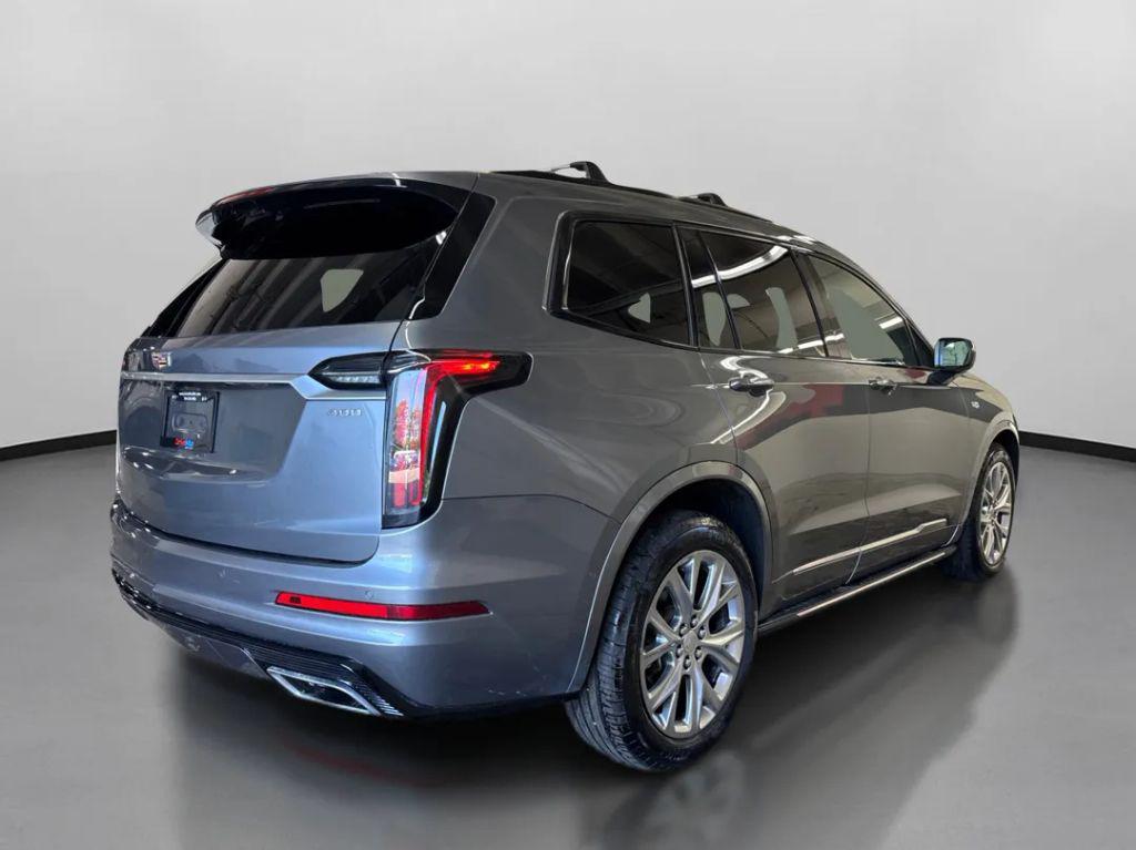 used 2020 Cadillac XT6 car, priced at $26,149