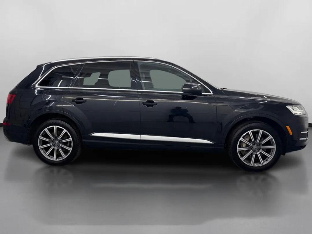 used 2017 Audi Q7 car, priced at $16,599